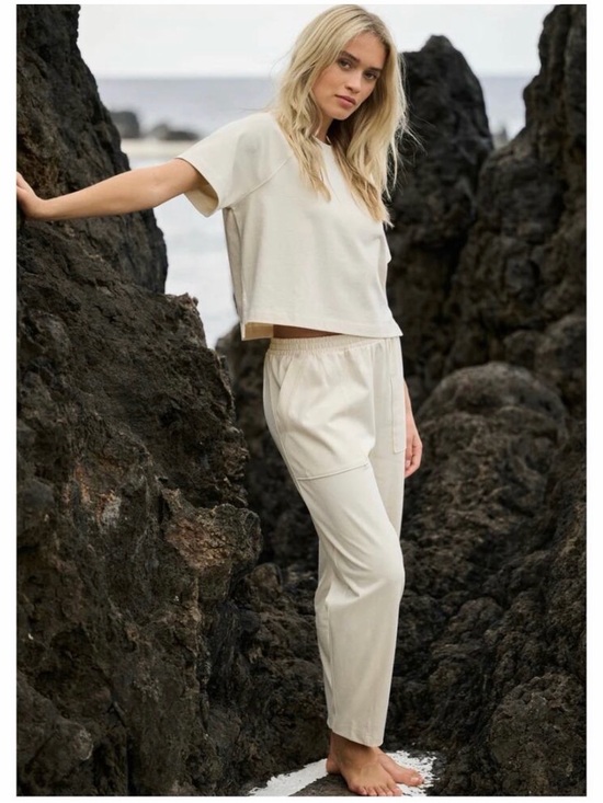 Vuori Pants - Vuori Mackenzie Pant in Natural